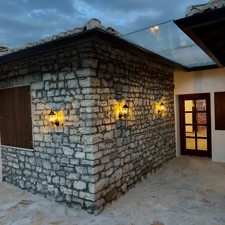 Merkaj, Castle ホテル *