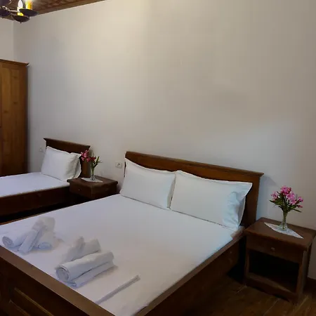 Merkaj, Castle Berati