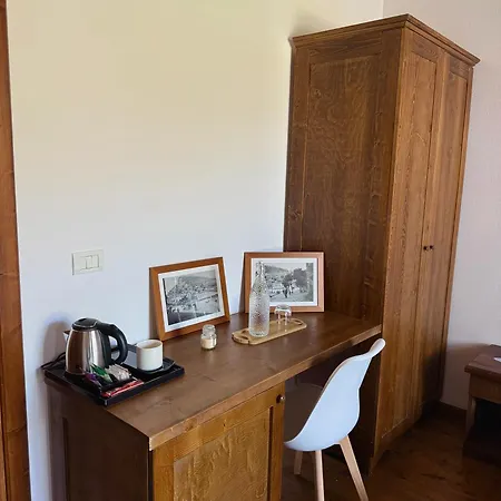 Hotel Merkaj, Castle *