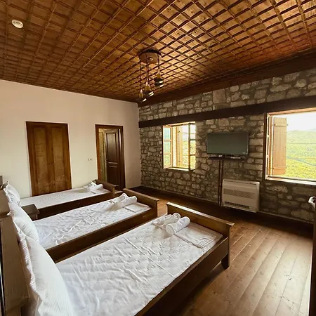 Szálloda Merkaj, Castle