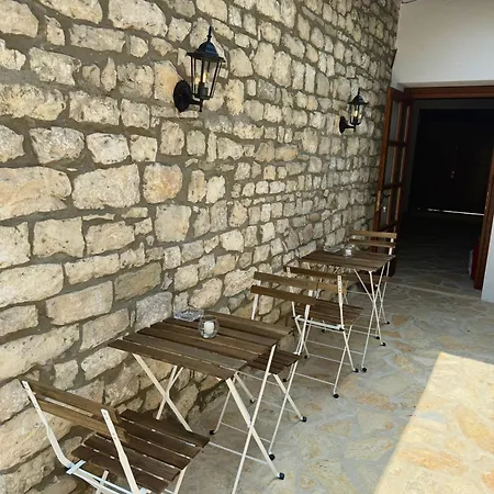 Merkaj, Castle Berat