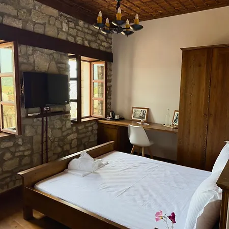 Szálloda Merkaj, Castle *