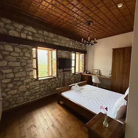 Merkaj, Castle * Berat