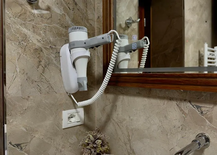 Merkaj, Castle * Berat