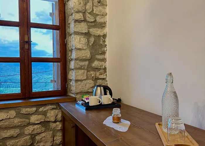 Merkaj, Castle * Berat