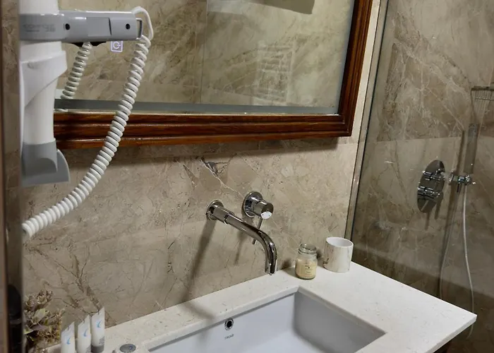 Hotel Merkaj, Castle Berat