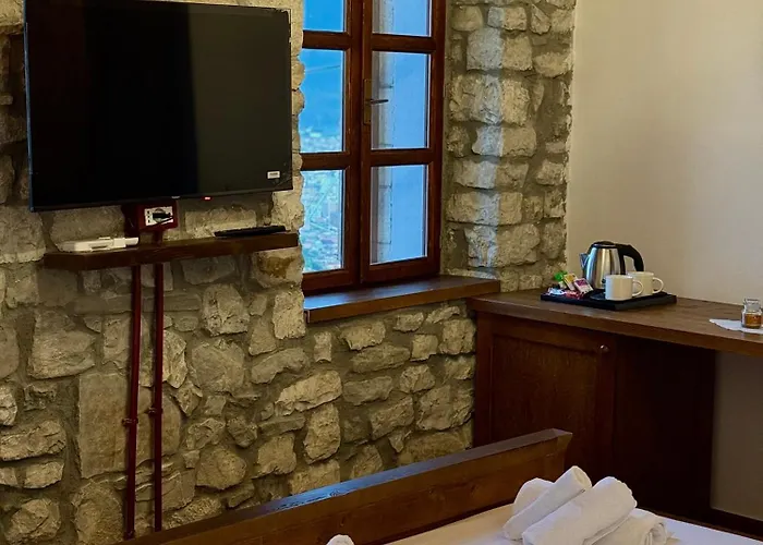 Hotel Merkaj, Castle Berat