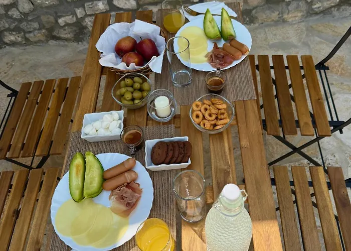 Merkaj, Castle * Berat