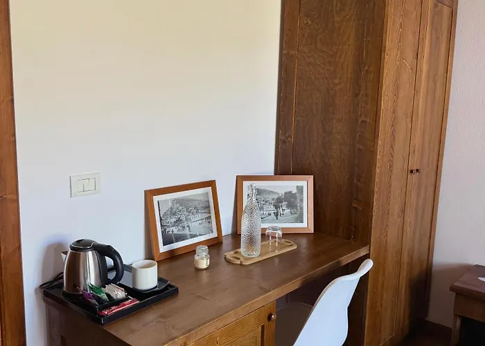 Hotel Merkaj, Castle *